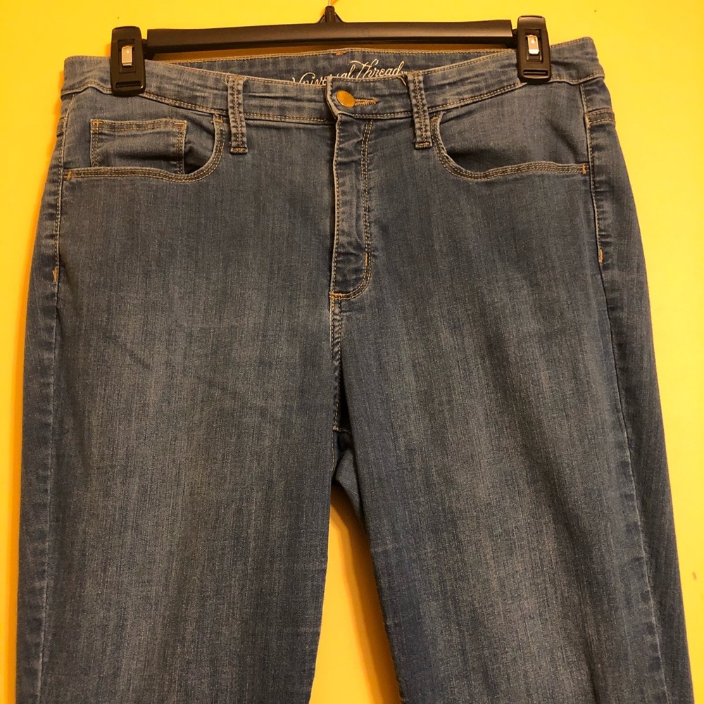 Preloved Universal Threads Jeans B25 - Picture 4 of 4